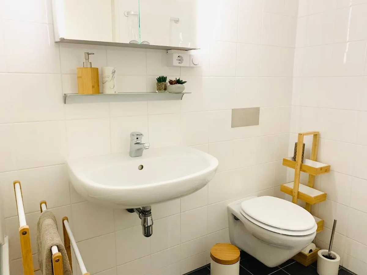 Apartment Ruhige Wohnung Im Gasometer Wien *Wifi*U3*Netflix*
